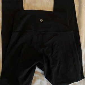 Black 7/8 Leg Lululemon Leggings